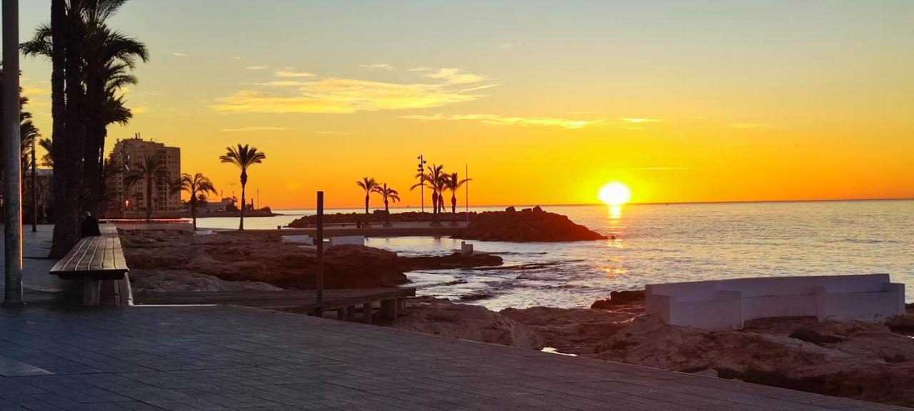 Beachside Apartment In تورّيفيِخا المظهر الخارجي الصورة